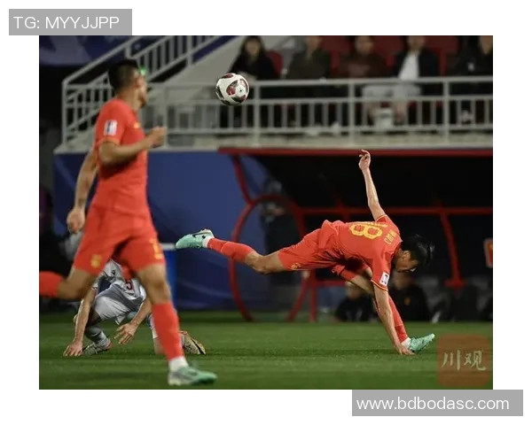 中国香港对阵卡塔尔足球比赛直播全程回顾与精彩瞬间分析